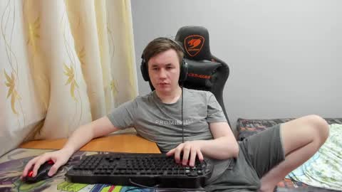iliaskris online show from June 2026 12:06:01 AM
