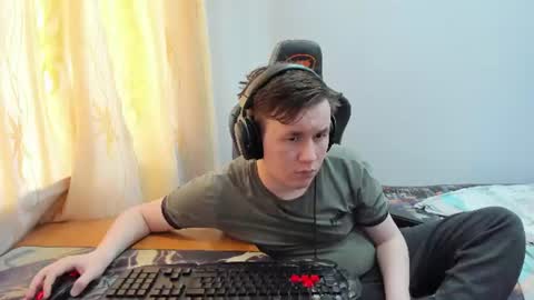 iliaskris online show from June 2026 06:45:02 AM