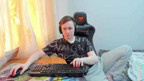 iliaskris online show from June 2026 01:03:01 AM