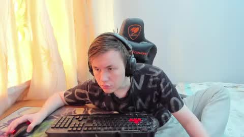 iliaskris online show from June 2026 01:14:02 AM