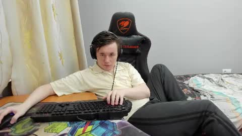 iliaskris online show from July 2026 06:23:01 PM