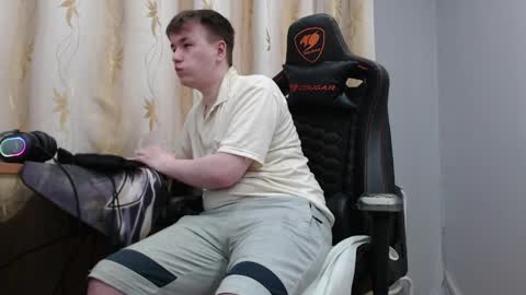 Snapshot of iliaskrisloveee chatting on May 2026 04:34:01 PM lord online show from May 2026 04:34:01 PM