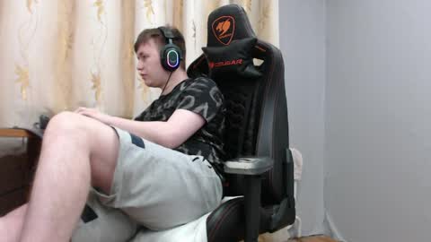 Snapshot of iliaskrisloveee chatting on May 2026 12:08:02 AM lord online show from May 2026 12:08:02 AM