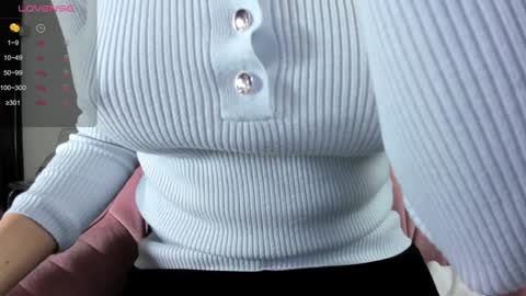 Snapshot of illegal_lorry chatting on January 2025 05:08:01 AM illegal_lorry online show from January 2025 05:08:01 AM