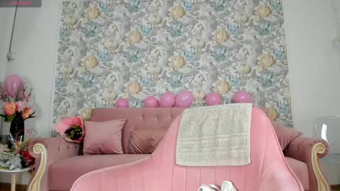 Snapshot of illegal_lorry chatting on March 2025 06:02:02 AM illegal_lorry online show from March 2025 06:02:02 AM