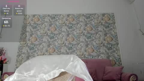 Snapshot of illegal_lorry chatting on September 2025 05:29:01 AM illegal_lorry online show from September 2025 05:29:01 AM