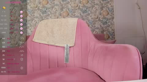 Snapshot of illegal_lorry chatting on September 2025 05:12:01 AM illegal_lorry online show from September 2025 05:12:01 AM