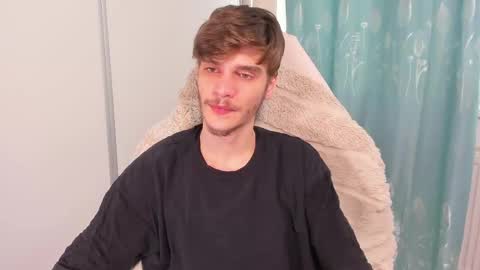 Snapshot of illusions888 chatting on February 2025 10:07:02 AM D-Illusion online show from February 2025 10:07:02 AM