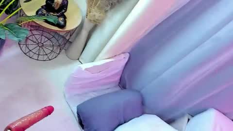 hanna online show from December 2025 12:14:02 PM