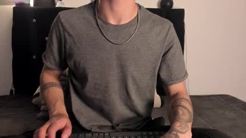 Snapshot of im__thomas chatting on September 2025 05:22:01 AM IM THOMAS online show from September 2025 05:22:01 AM