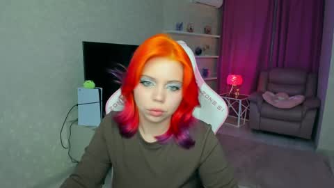 Roxy online show from April 2026 06:38:01 PM