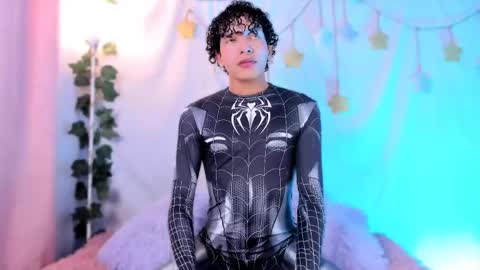 Alejo independent model   online show from April 2026 02:20:01 AM