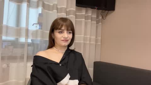 Snapshot of im_alisa_ chatting on October 2025 07:40:02 AM Alisa online show from October 2025 07:40:02 AM