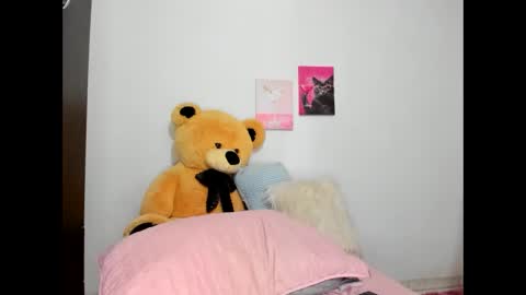 Caro   online show from March 2026 04:27:01 AM