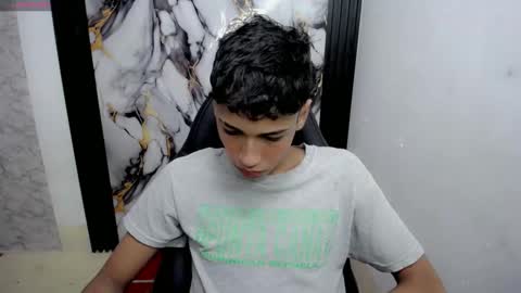 im_david01 online show from December 2025 01:20:02 PM