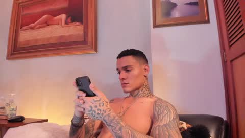 Snapshot of im_dominike chatting on January 2025 02:19:02 AM im_dominike online show from January 2025 02:19:02 AM