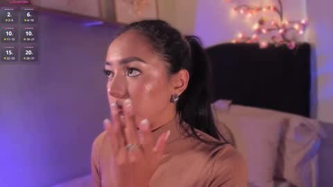 Snapshot of im_isabellaa chatting on November 2025 08:29:02 PM Isa online show from November 2025 08:29:02 PM