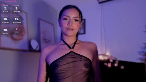 Snapshot of im_isabellaa chatting on April 2026 01:23:02 AM Isa online show from April 2026 01:23:02 AM