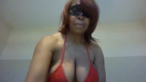 Snapshot of im_laa30z chatting on April 2026 12:22:02 PM weet exy Cougar online show from April 2026 12:22:02 PM