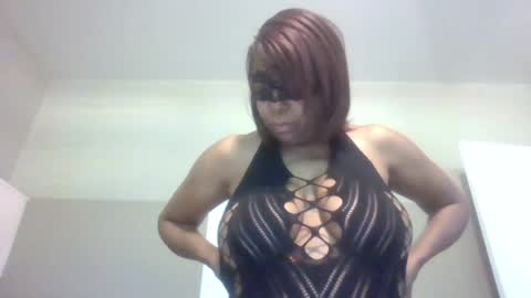 Snapshot of im_laa30z chatting on May 2026 01:40:01 PM weet exy Cougar online show from May 2026 01:40:01 PM