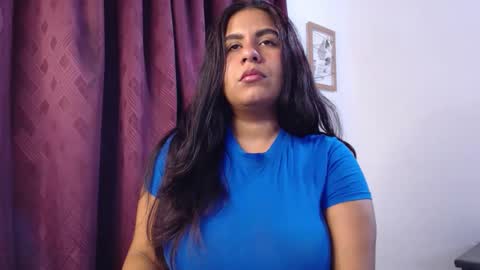 Snapshot of im_madissonwell chatting on November 2025 05:32:02 AM im madissonwell online show from November 2025 05:32:02 AM