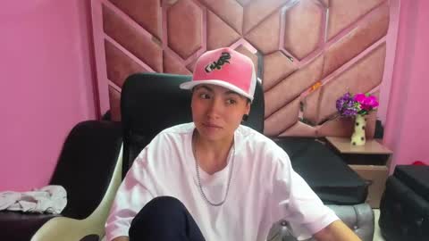 mathias online show from January 2025 08:30:01 AM