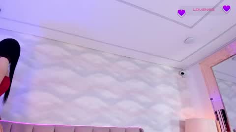 Nika online show from May 2026 12:44:02 PM
