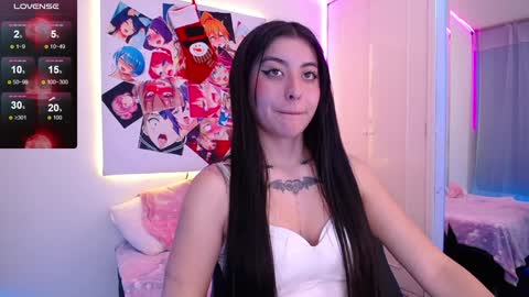 Snapshot of im_rosse_ chatting on December 2024 08:43:02 PM Jade Rosse online show from December 2024 08:43:02 PM