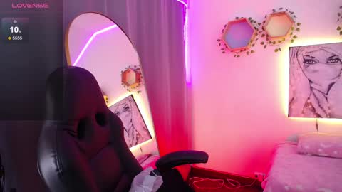 Snapshot of im_rosse_ chatting on October 2025 06:38:02 PM Jade Rosse online show from October 2025 06:38:02 PM