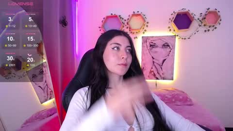 Snapshot of im_rosse_ chatting on November 2025 06:29:01 PM Jade Rosse online show from November 2025 06:29:01 PM