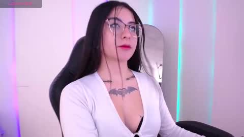 Snapshot of im_rosse_ chatting on February 2026 07:08:02 PM Jade Rosse online show from February 2026 07:08:02 PM