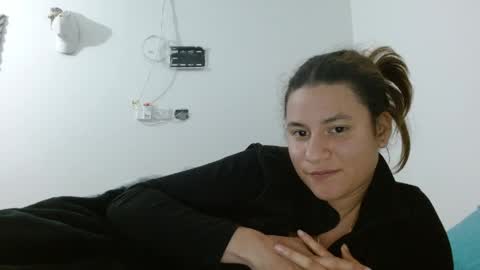 im_roux online show from May 2026 12:07:01 AM