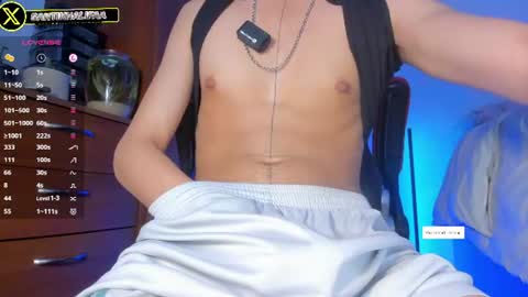 im_santikhalifa online show from July 2026 02:35:02 PM