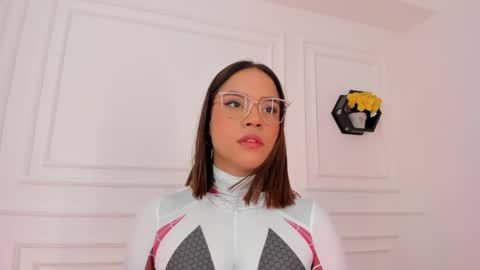 scarlett online show from May 2026 06:31:02 PM