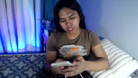 Snapshot of im_ur_girl_demure chatting on July 2026 07:44:01 AM kyline online show from July 2026 07:44:01 AM