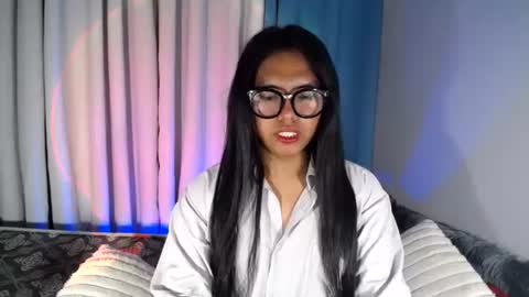 Snapshot of im_ur_girl_demure chatting on July 2026 09:24:01 AM kyline online show from July 2026 09:24:01 AM