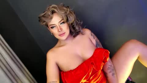 Candy Moore online show from January 2025 05:33:01 AM