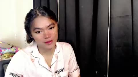 im_yourfairyannaxx online show from June 2026 04:27:01 AM