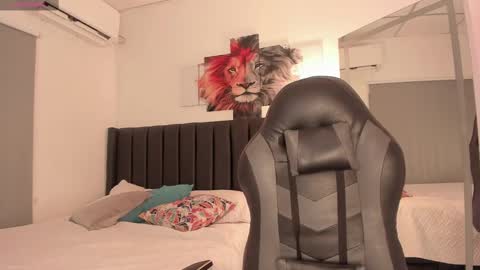 Snapshot of imacwenn_ chatting on March 2025 02:16:01 PM Sofia online show from March 2025 02:16:01 PM