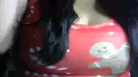 mia latina online show from December 2025 01:43:02 AM