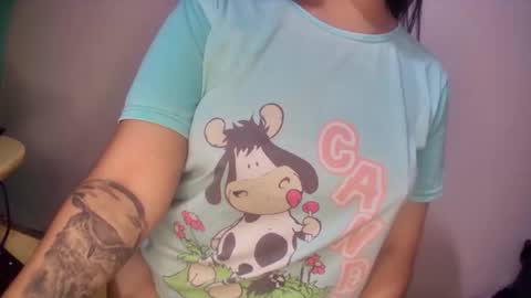 mia latina online show from March 2026 02:05:02 PM