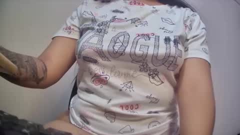 mia latina online show from March 2026 11:43:02 AM