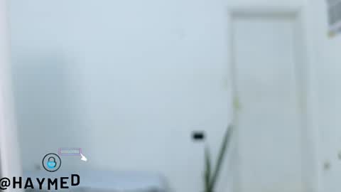 Snapshot of imhaymed chatting on February 2025 06:18:01 AM Haymed Montao online show from February 2025 06:18:01 AM