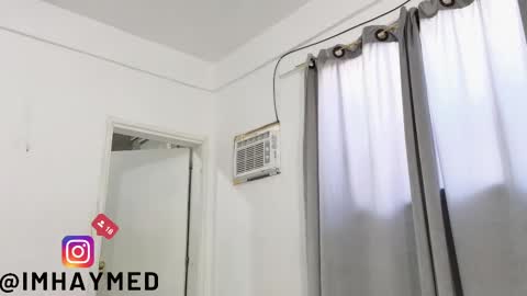 Snapshot of imhaymed chatting on February 2025 01:53:02 PM Haymed Montao online show from February 2025 01:53:02 PM