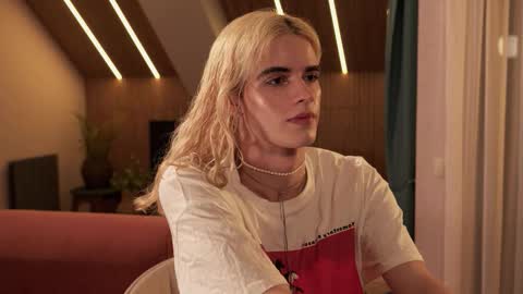 sasha hethey online show from March 2026 07:31:02 PM