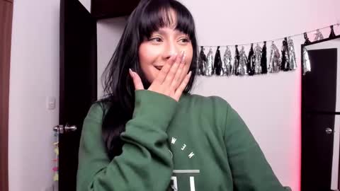 Snapshot of imlenka chatting on February 2026 11:32:01 PM Lenka online show from February 2026 11:32:01 PM