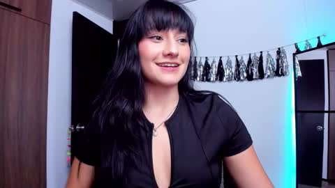 Snapshot of imlenka chatting on February 2026 11:33:01 PM Lenka online show from February 2026 11:33:01 PM