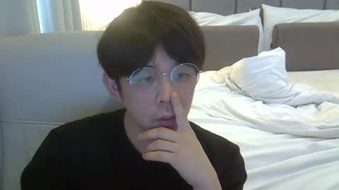 Snapshot of imlowerlife chatting on February 2025 04:29:01 AM imlowerlife online show from February 2025 04:29:01 AM