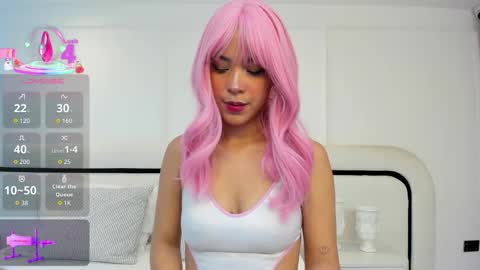 Luuciia  online show from October 2025 03:34:01 AM