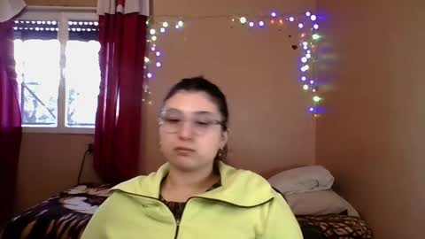 Florencia online show from May 2026 07:29:01 PM